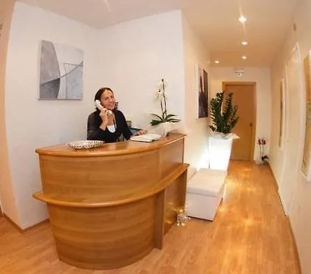 Relais Mediterraneum Bed and breakfast Roma